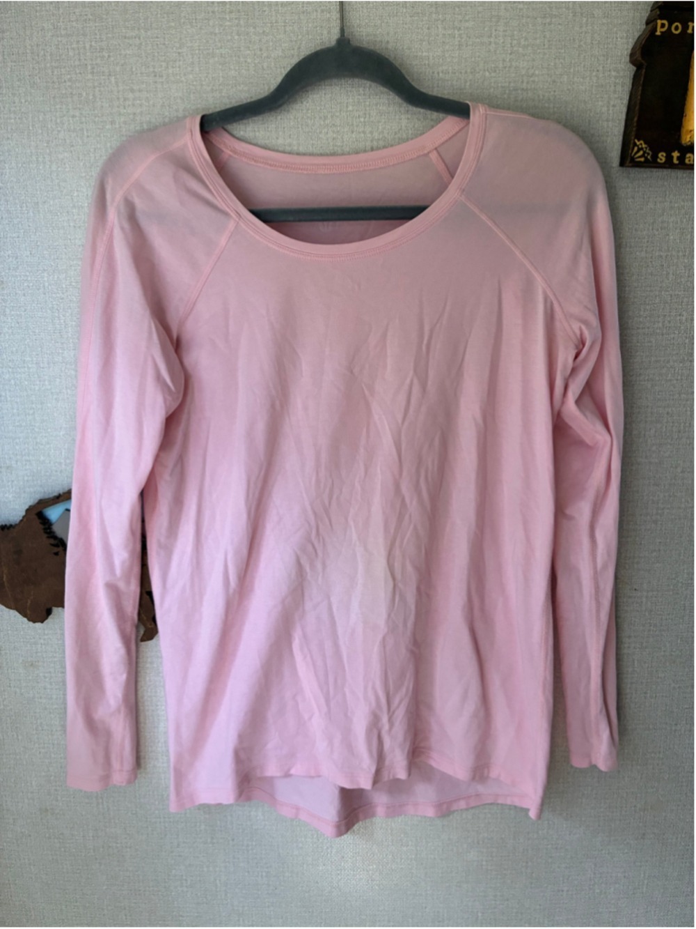 Lululemon Pink Long Sleeve Tee Size Medium - Picture 2 of 3